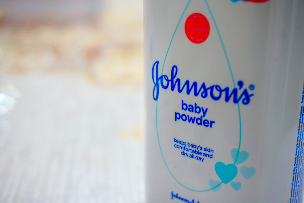 Johnson & Johnson's Talc-Related Bankruptcy Filing Is Rejected - The New  York Times